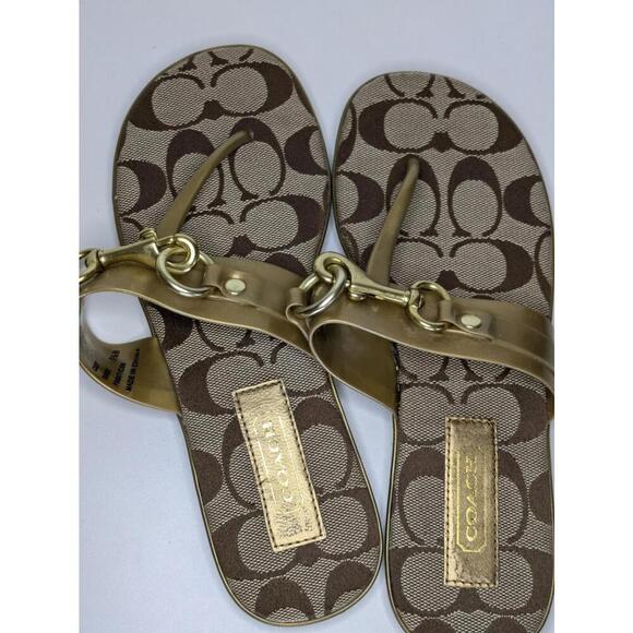 Coach RIKKI Jelly Thong Flat Sandals Brown Gold Coach Logo With Clasp Size 5.5B - Picture 4 of 5